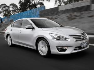 Nissan Altima 2013 года